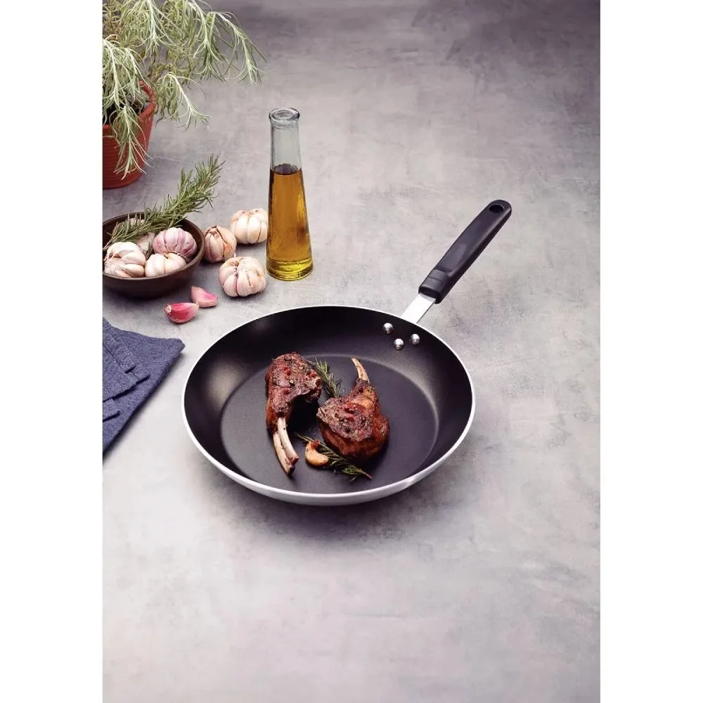 Sarten Tramontina Profesional de Aluminio con Anti adherente Starflon T3 3.10 Litros 32 cm