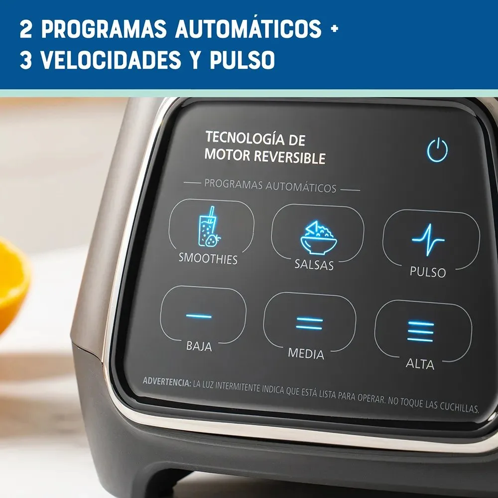 Licuadora Oster® programas automaticos con tecnologia reversible pantalla tactil y vaso BLend N Go BLSTPYG1312XBG